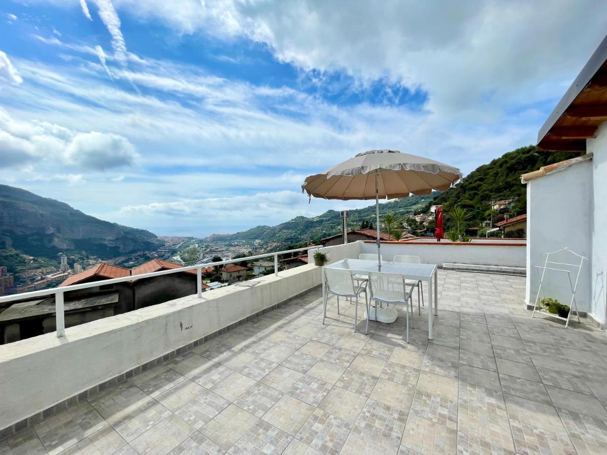 La Terrazza Di Seglia Appartement Ventimiglia Buitenkant foto