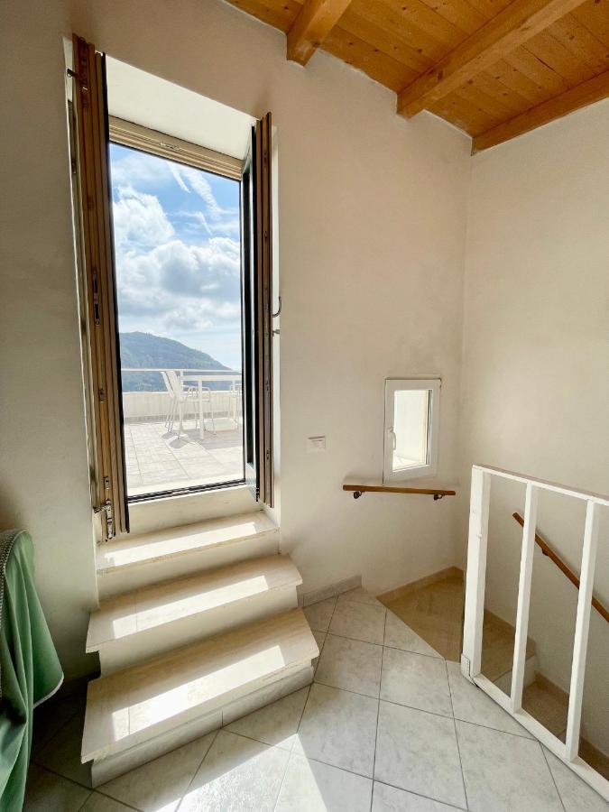 La Terrazza Di Seglia Appartement Ventimiglia Buitenkant foto