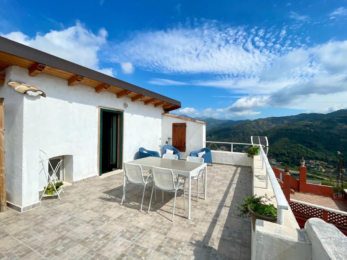 La Terrazza Di Seglia Appartement Ventimiglia Buitenkant foto
